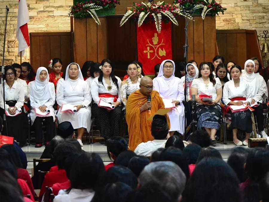 Wakil Ketua III STIAB Smaratungga Hadiri Acara "Harmoni Gita Anak Bangsa" di Semarang